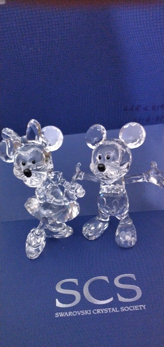 Swarovski Crystal Figurines Disney Minnie &Mickey