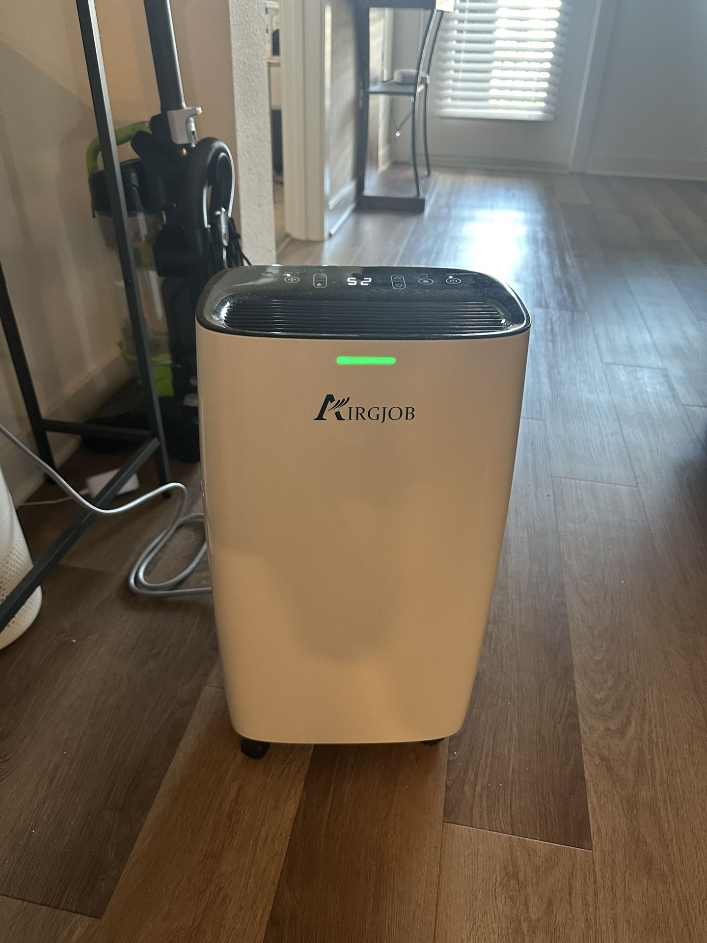 Airjob Dehumidifier