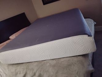 Queen memory foam mattress