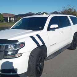 2017 Chevrolet Suburban