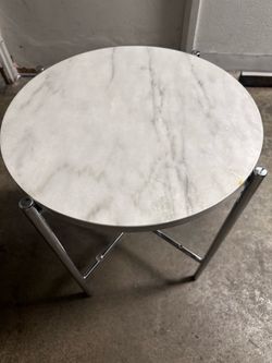 Side/Coffee Table