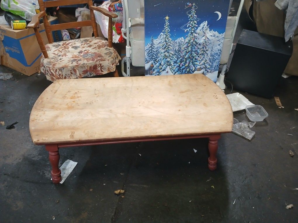 Coffee Table  Good Condition $25 Antique 