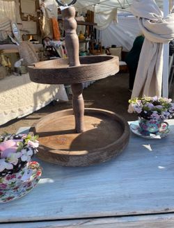 Hallops two tier tray