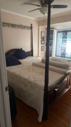 King size bed