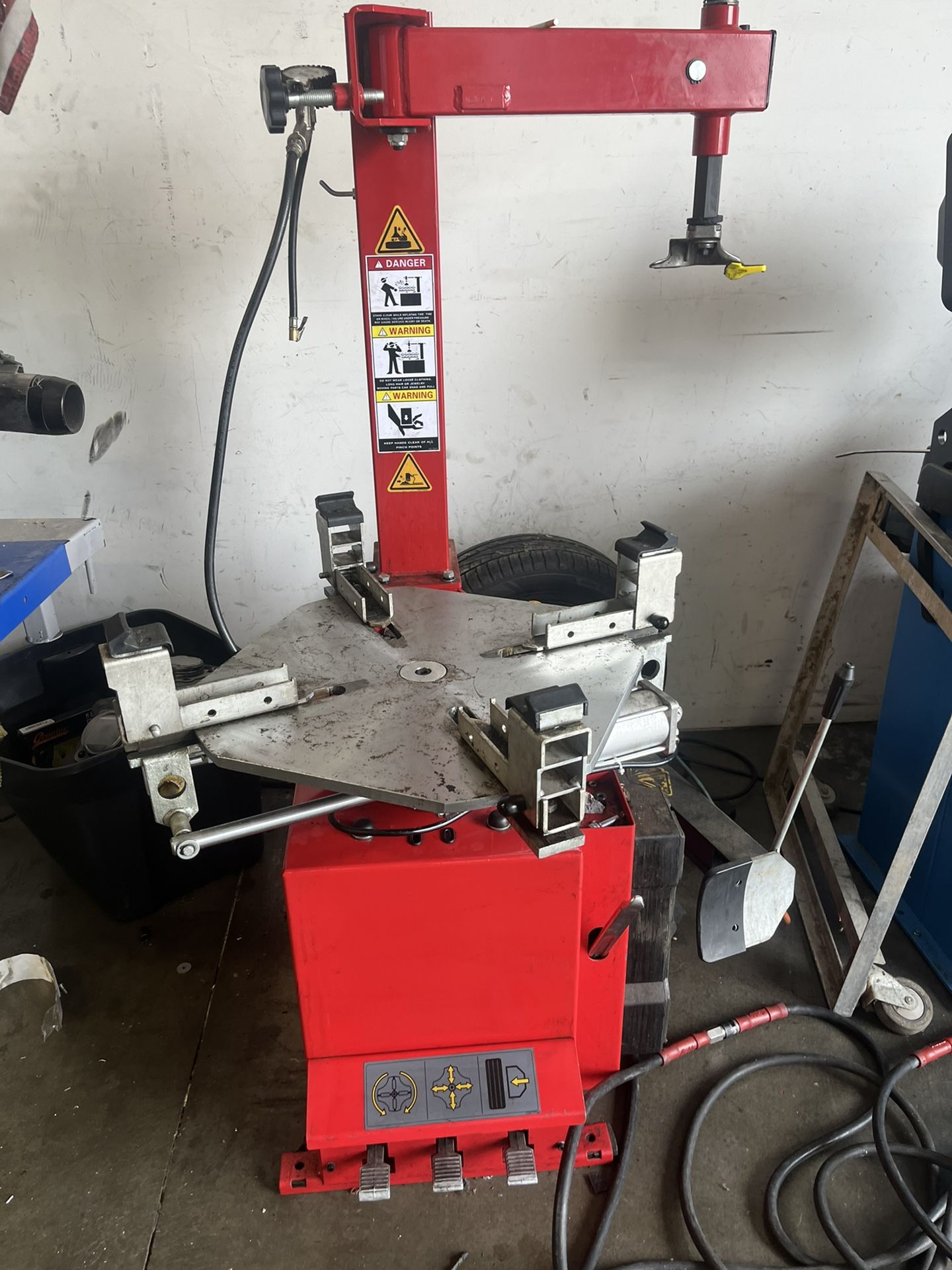 Pneumatic Motorcycle Tire Machine For Sale for Sale in Murrieta, CA