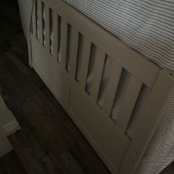 Double Full Lower Bunk Bed frame Free Lt Pink 