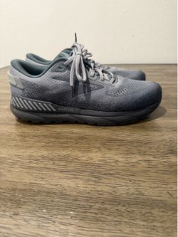 Brooks Beast GTS 24