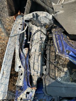 EJ25 Manual Transmission from wrecked 2004 FXS
