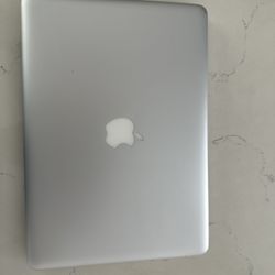 Apple Mac Book Pro - 13inch, Mid 2012 - Good Condition