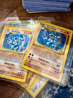 Pokémon Bundle : multiple Gen - 1st ed. holo- pikachu, limited edition cards , world championship hundred more