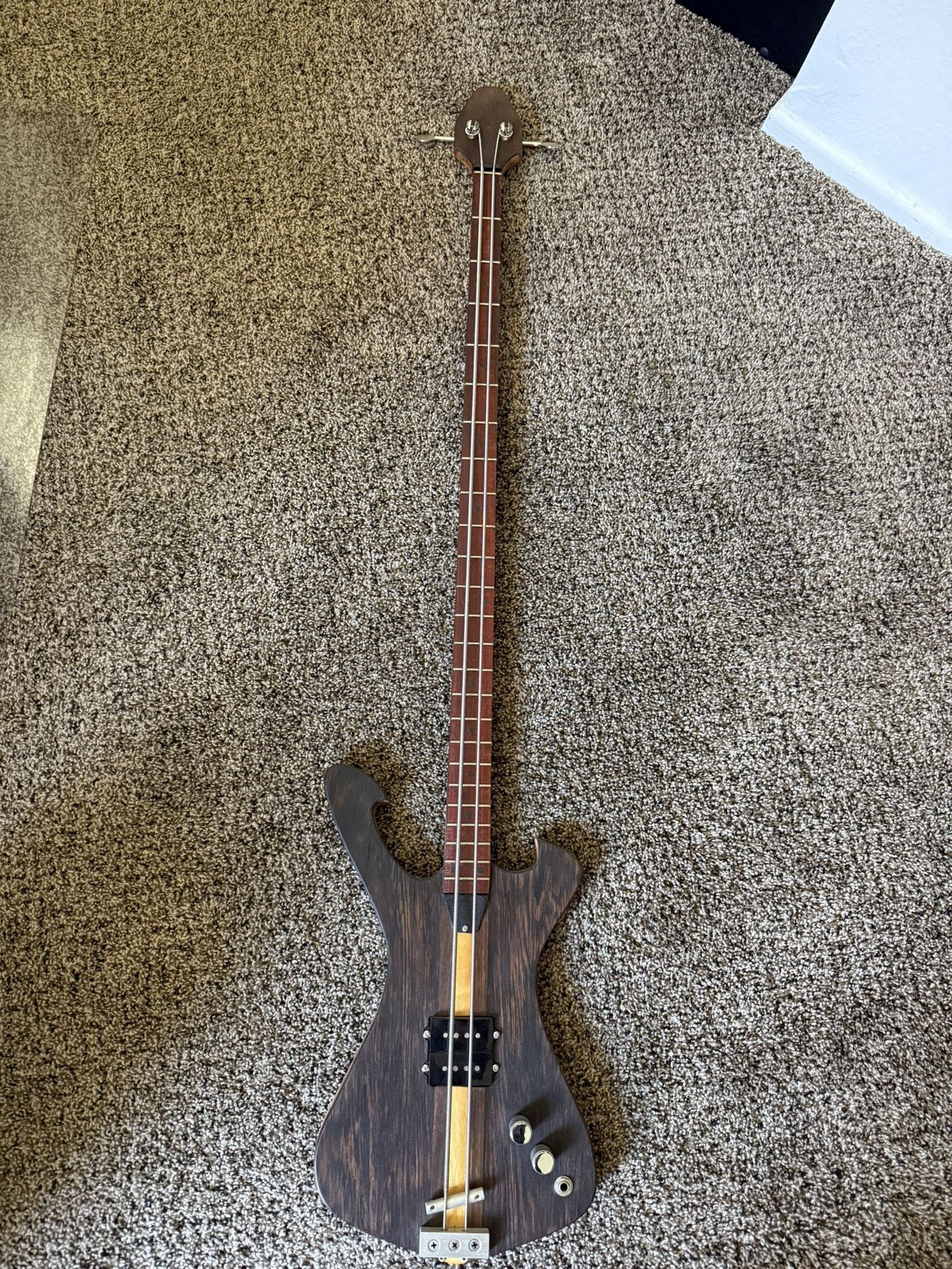 KRAPPY GUITARS, VERY RARE, ONE OF A KIND, 2 STRING BASS