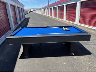 Tournament Pool Table