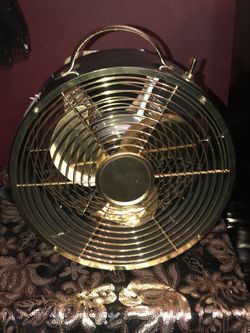 Gold fan