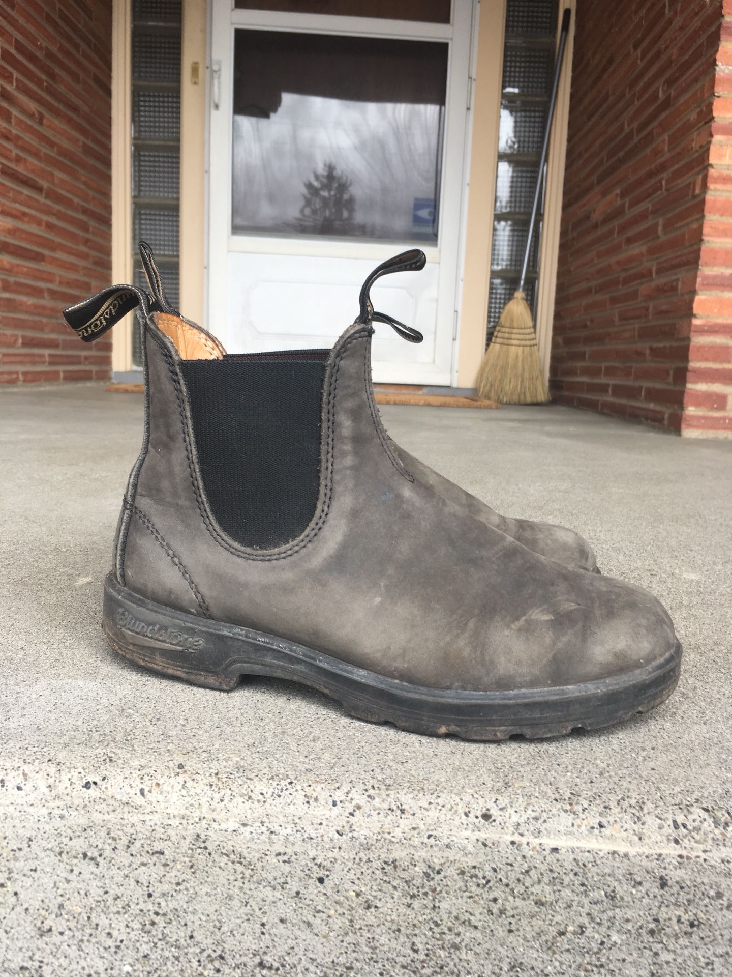 Blundstone Rustic Black Leather Work Boots (size 7.5)