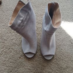 Womens Express Shoes Sz 8 