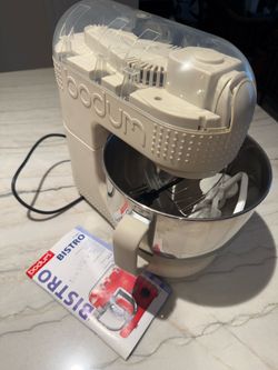 Barely I’m used Bodum mixer.