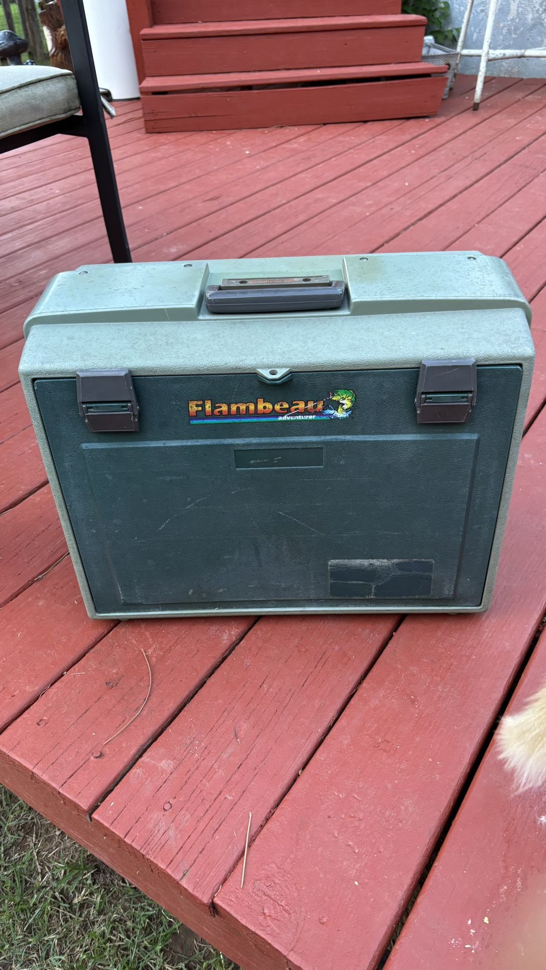 FLAMBEAU TACKLE BOX