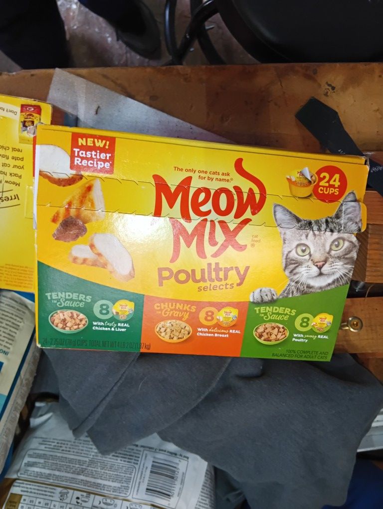 Meow Mix Poultry Selects 24 Pk