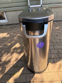 Simple human dog food container with wheels