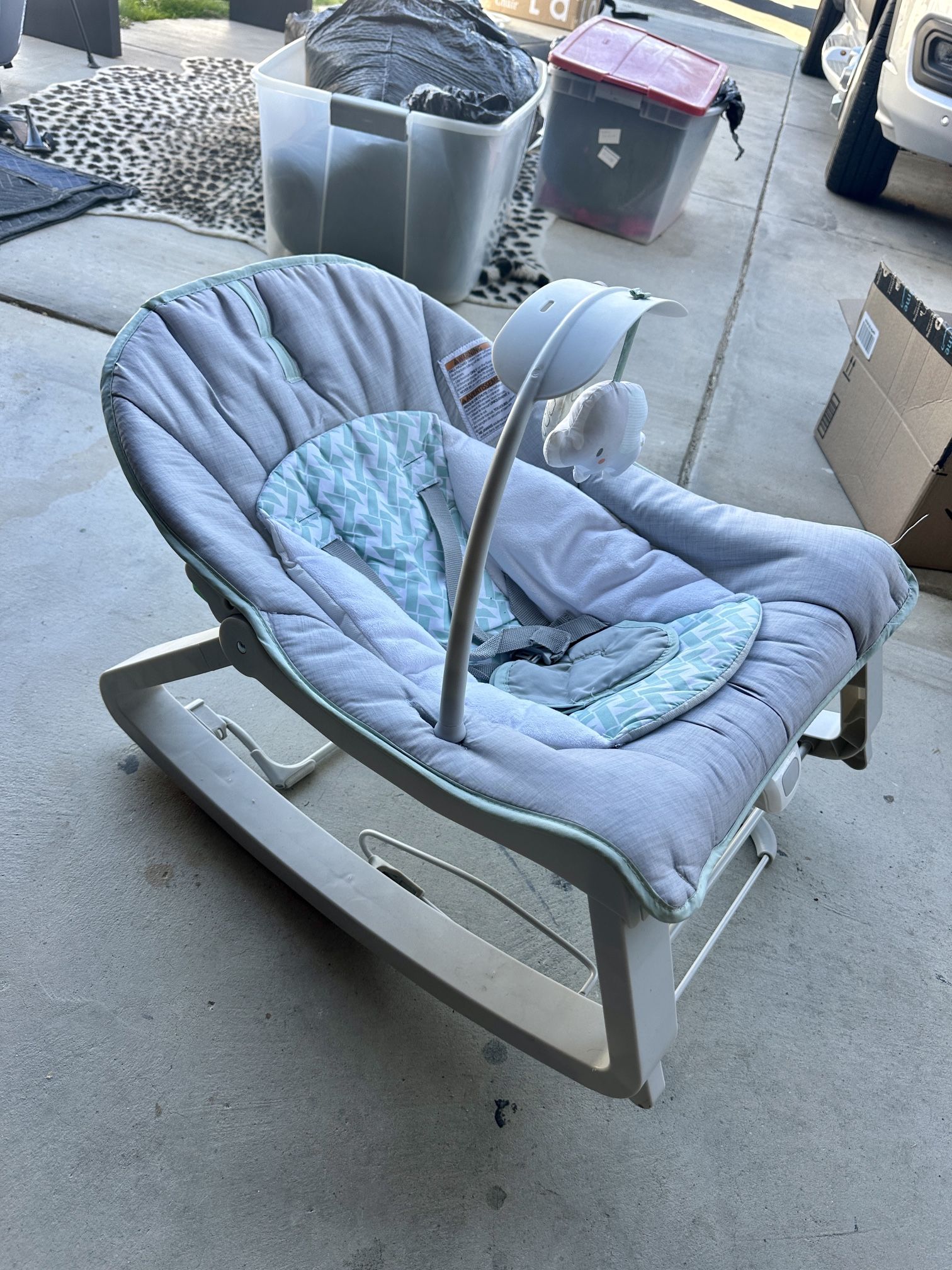 Vibrating 3-in-1 Baby Chair (battery Operated)