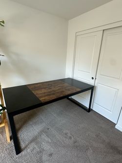 Table/desk
