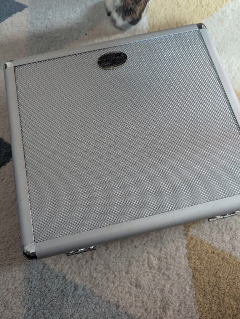 Thompson Metal Cigar Case