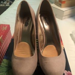 Lady’s  Wedge’s  Brand New Uill  Love Them