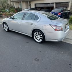 Nissan Maxima Clean Title Tire New