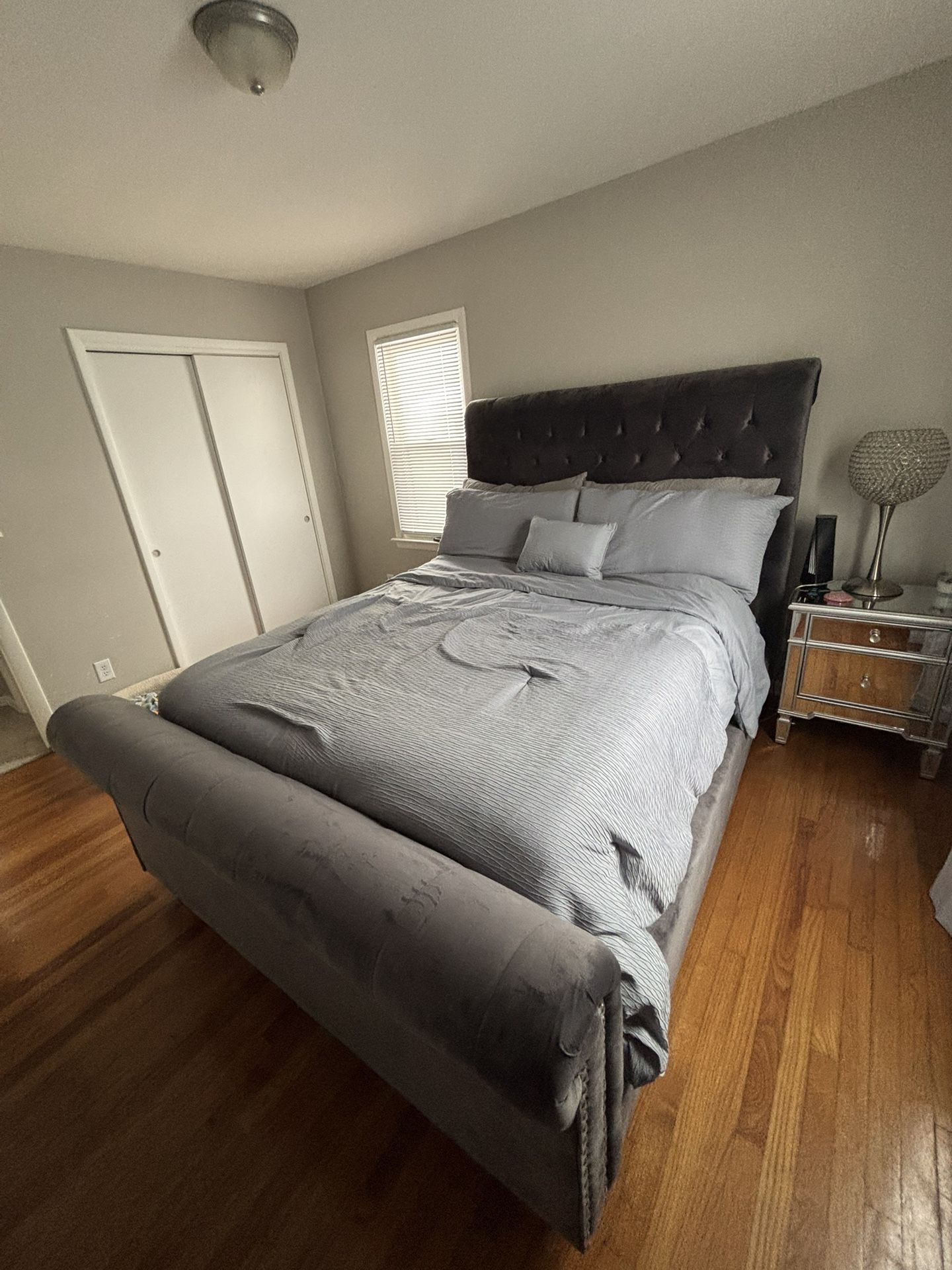 Queen Sleigh Bed with Plush Mattress