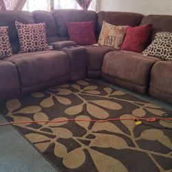 Brown Sectional 