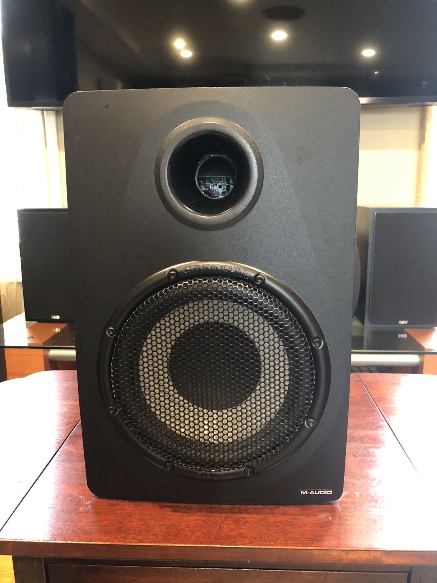 M-Audio Studiophile SBX Powered Subwoofer 