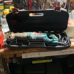 Reciprocating Saw - Black & Decker