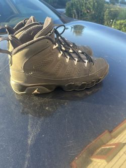 Jordan shoes size 7 boys size condition is good
