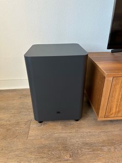 JBL Bar 5.1 Surround Soundbar + Wireless Subwoofer