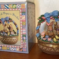 Large High-Quality Porcelain Easter Basket In Box