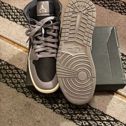 Nike air Jordan 1 Mid cement grey