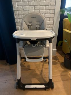 Peg Perego Siesta Feeding High Chair