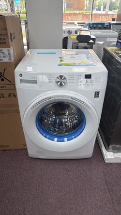 GE Front Load Washer with UltraFresh Vent System