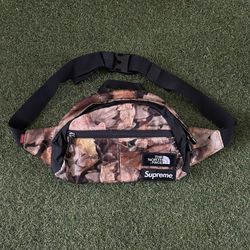 Supreme The North Face Waist Bag