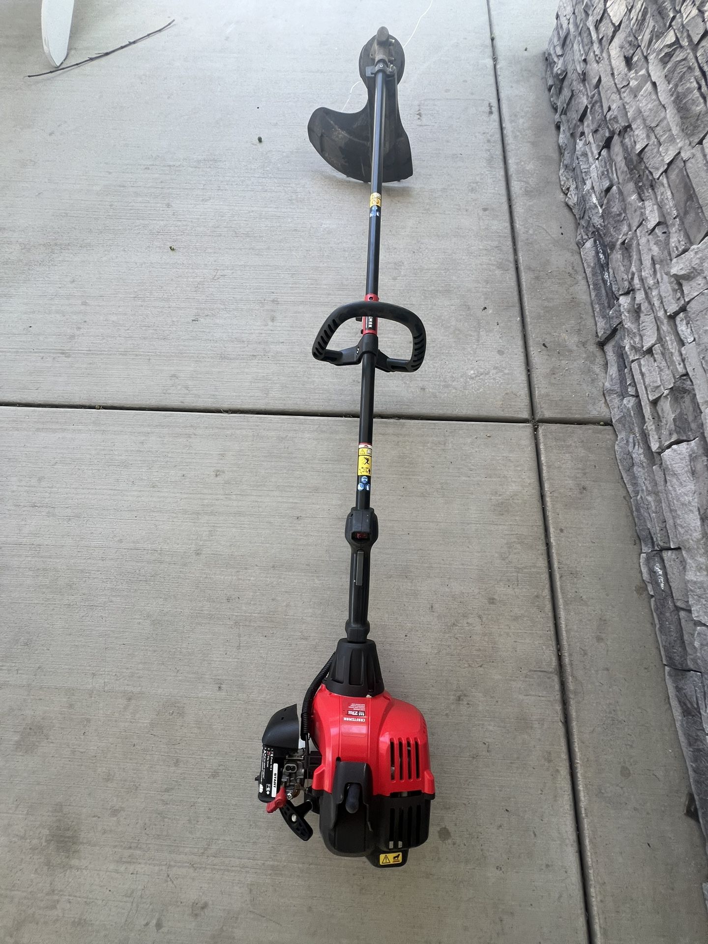 Craftsman WS2400 27-cc 2-Cycle Gas String Trimmer
