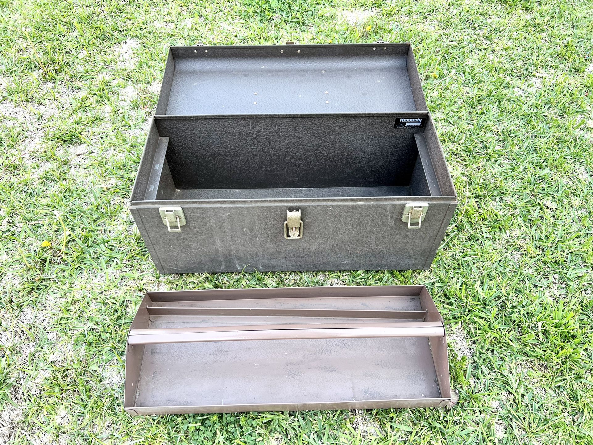 Kennedy Manufacturing K20B Vintage Toolbox for Sale in Whittier, CA ...