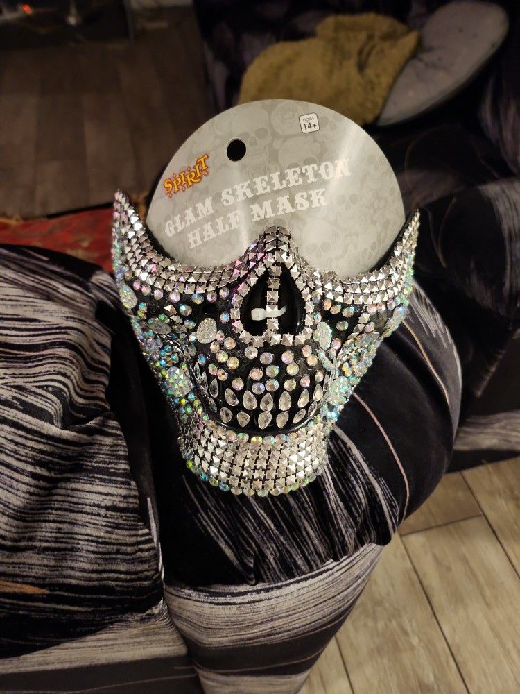 Glam Skeleton Half Mask