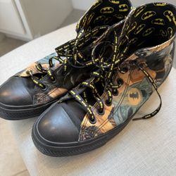 Batman Converse Shoes. Size 9men