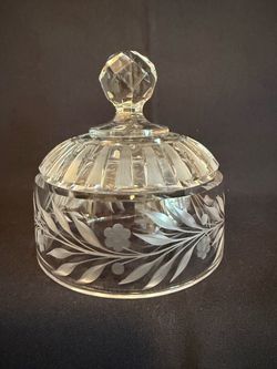 Vintage Etched Glass Lid with Faceted Knob Heavy Crystal Cheese Cover