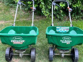 FERTILIZER SPREADER