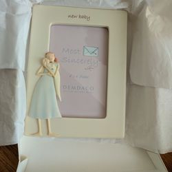 "new baby" clay picture frame 8" x 5.5" (picture 4"x 6") - NEW in box