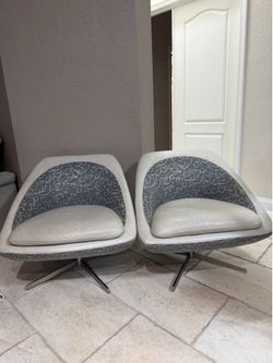 Pair of Modern Swivel Accent Lounge Chairs