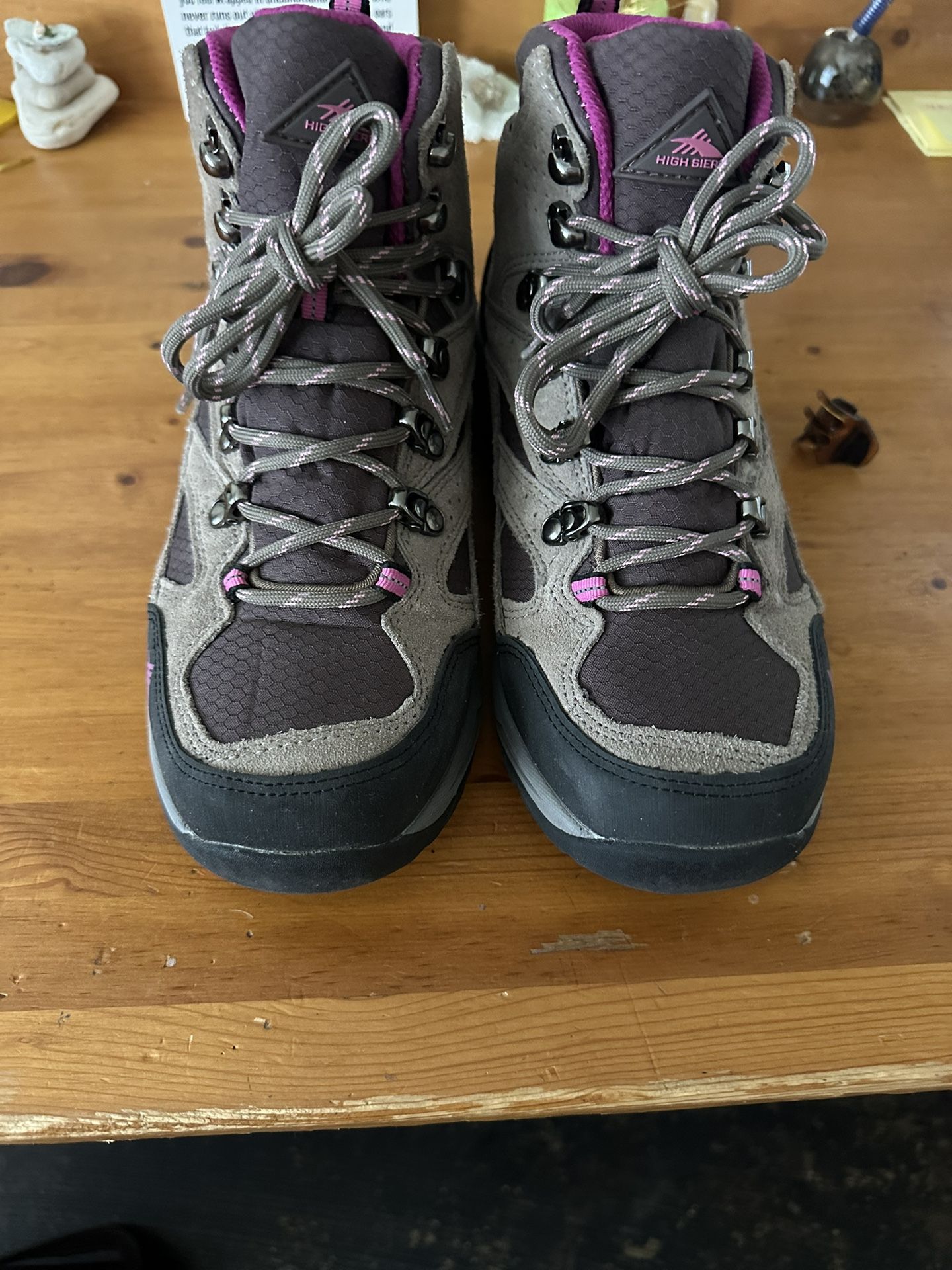High Sierras Hiking Boot Great Hiking Boot