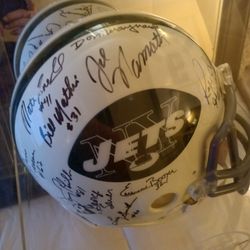 1969 Super Bowl III Joe Namath Team Signed Helmet And Display Case With JSA Letter Of Authenticity