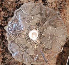 Mikasa Hibiskus Frosted Crystal Bowl